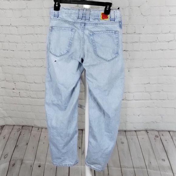 Empyre Elastic Waist Destroyed Light Washed Denim Jeans - Picture 4 of 12